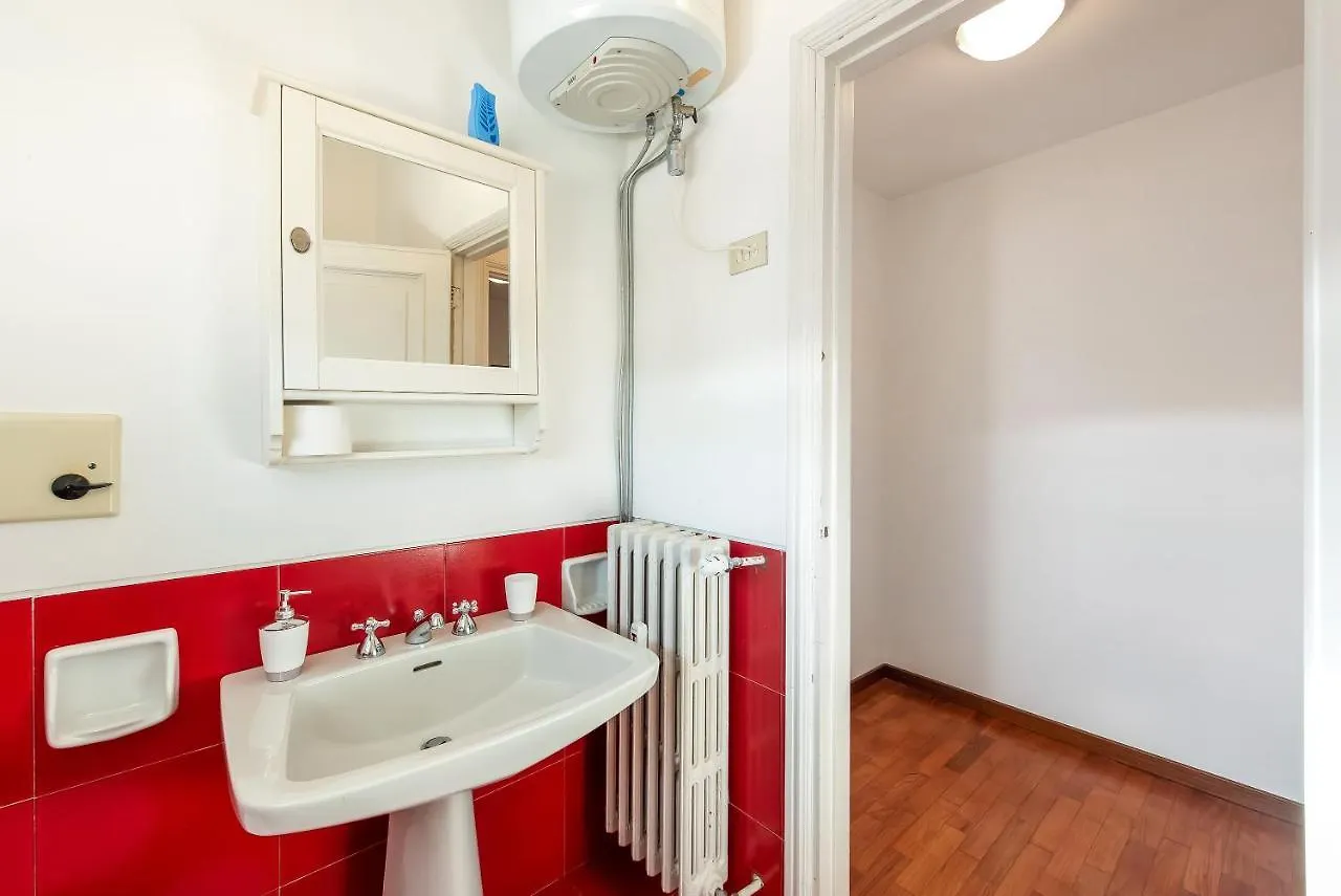 Edo - Arenzanohost Apartment 0*, Arenzano Italy